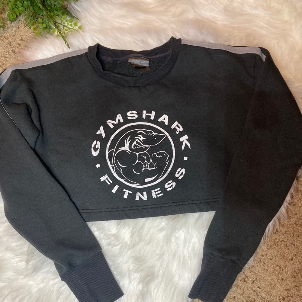 *sold* Gymshark Legacy fitness Crop Top - Picture 3 of 7